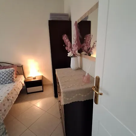 Apartment Anastasia's 2 Nea Peramos (Macedonia)