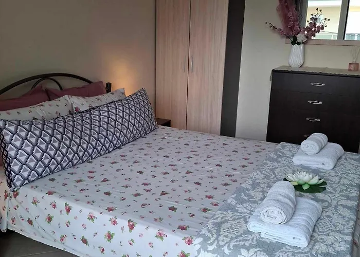 Anastasia's 2 Néa Péramos