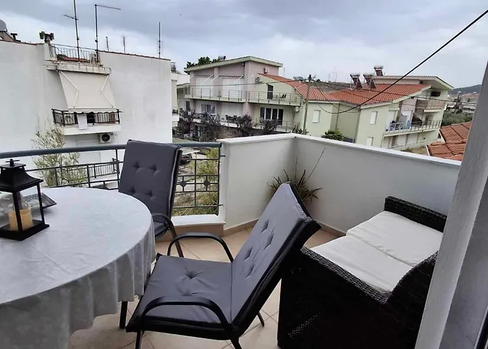 Anastasia's 2 * Néa Péramos